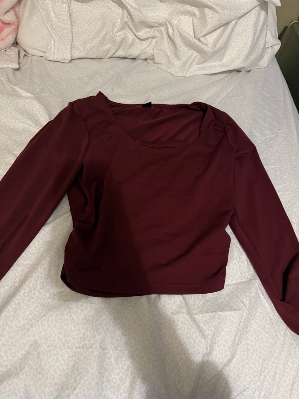 SHEIN Burgundy Scoop Neck Long Sleeve Crop Top